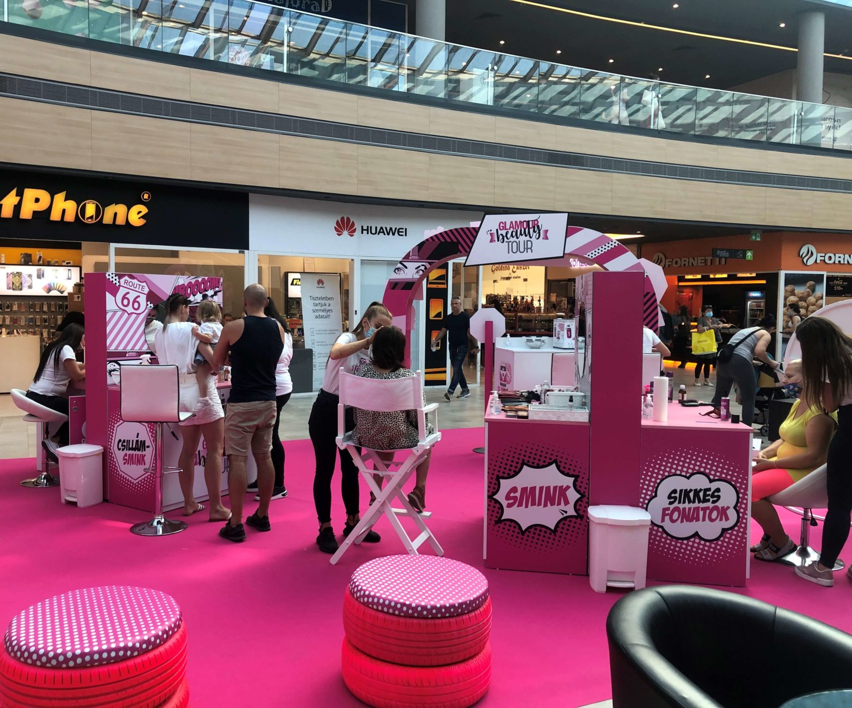 GLAMOUR Beauty Tour Debrecen Plaza